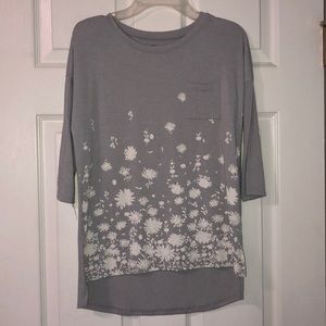 light gray old navy high low shirt